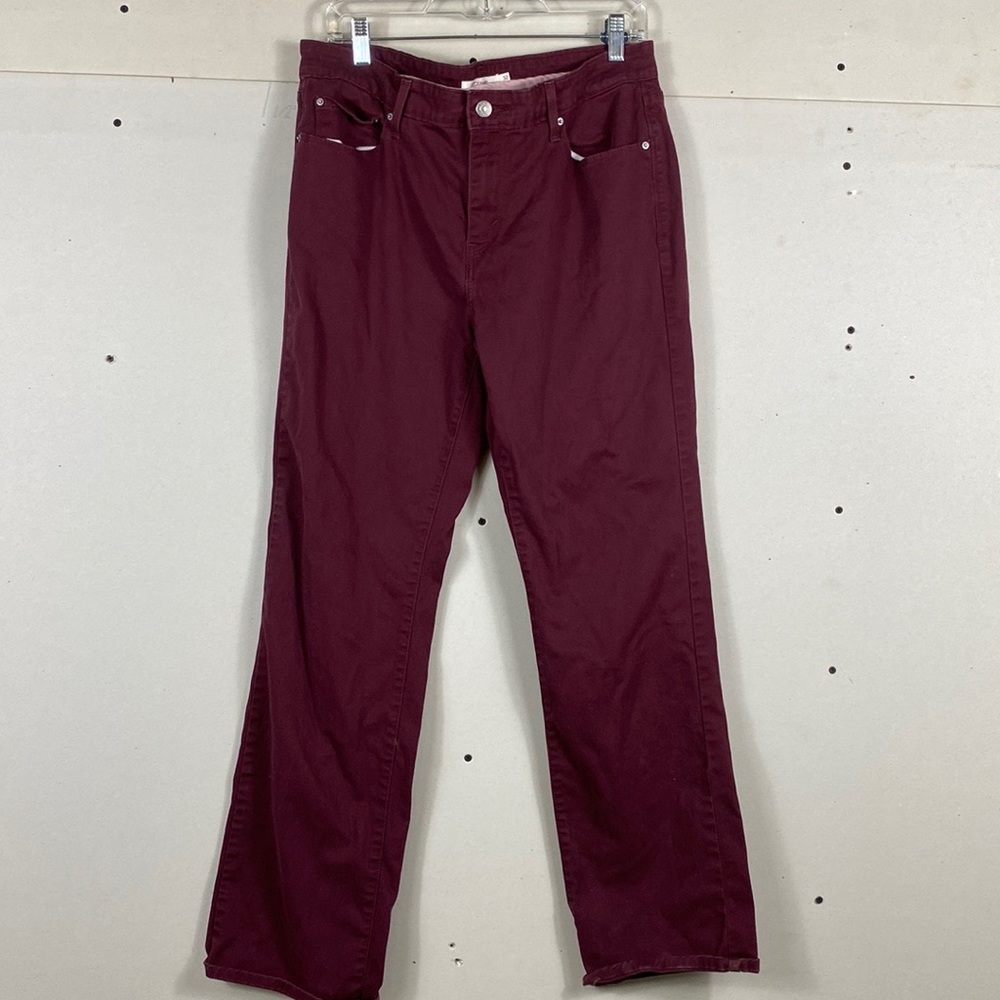 Women’s Straight Leg Jeans in Deep Burgundy